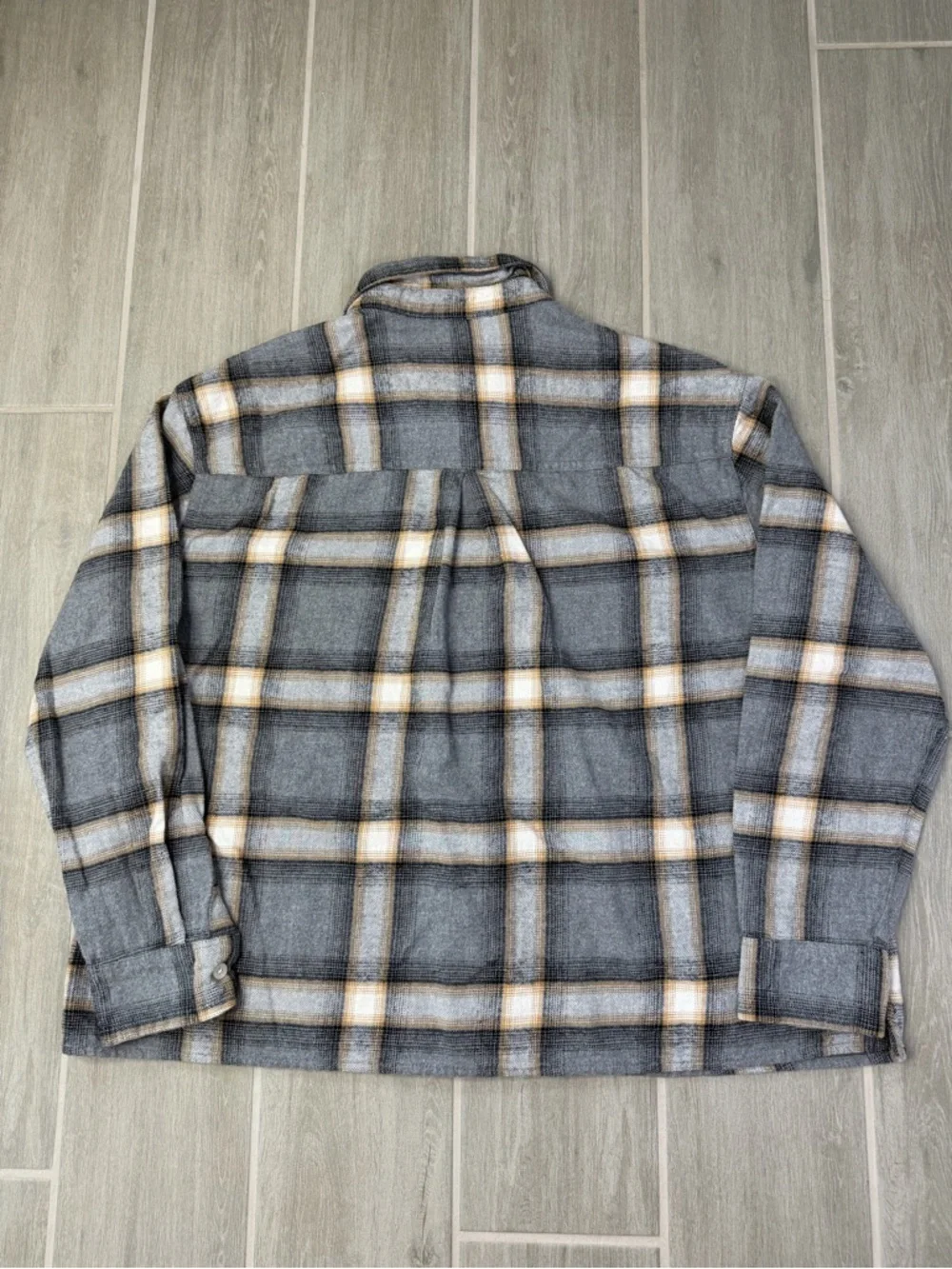 Old Navy Gray Plaid Boyfriend Shirt with Cream and Tan Stripes - Picture 5 of 8